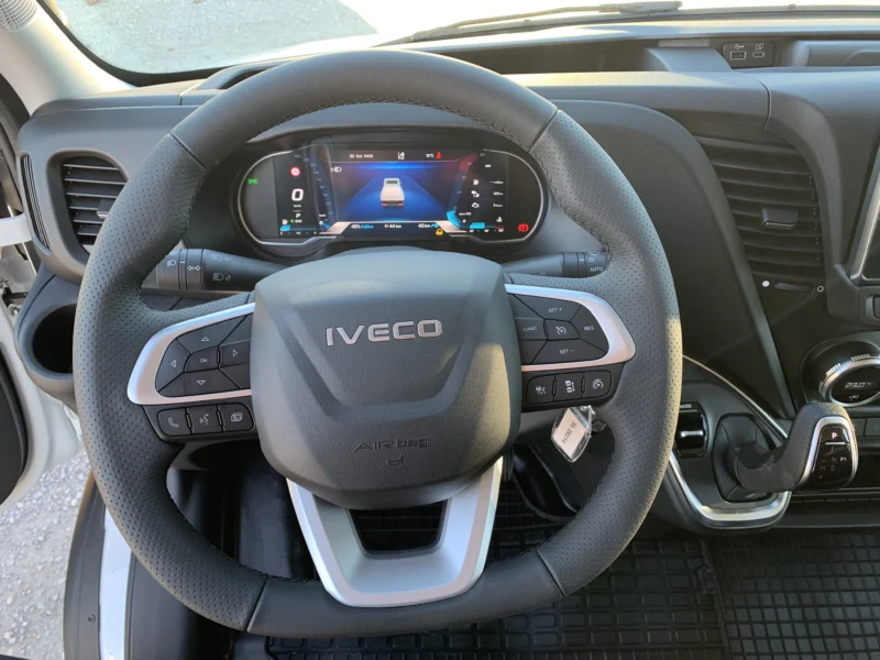 Kontener Iveco 10EP — zdjęcie 4